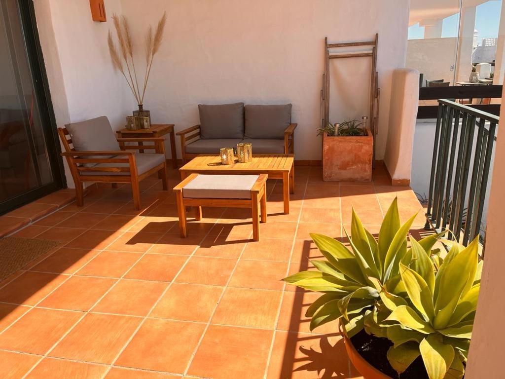Augusta Views Appartement Casares Buitenkant foto